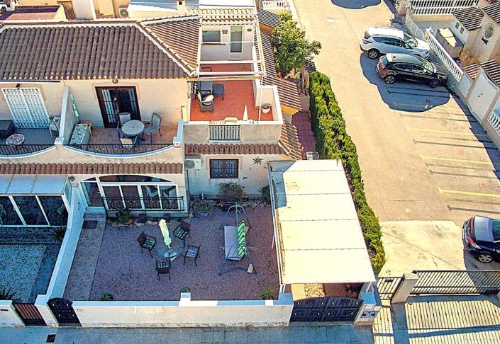 Image No.8-3 Bed Semi-Detached for sale