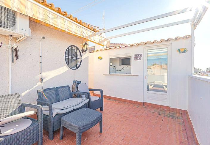 Image No.19-3 Bed Semi-Detached for sale