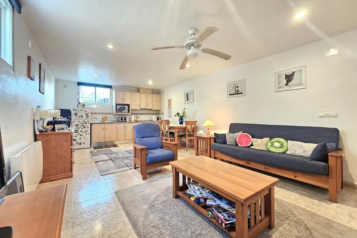 Image No.16-3 Bed Villa / Detached for sale