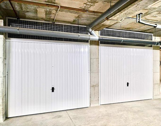 Image No.8-2 Bed Townhouse for sale