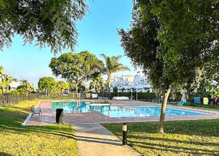 Image No.19-2 Bed Apartment for sale