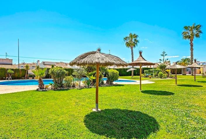 Image No.16-2 Bed Apartment for sale