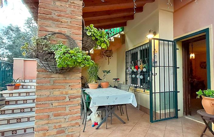 Image No.9-2 Bed Bungalow for sale