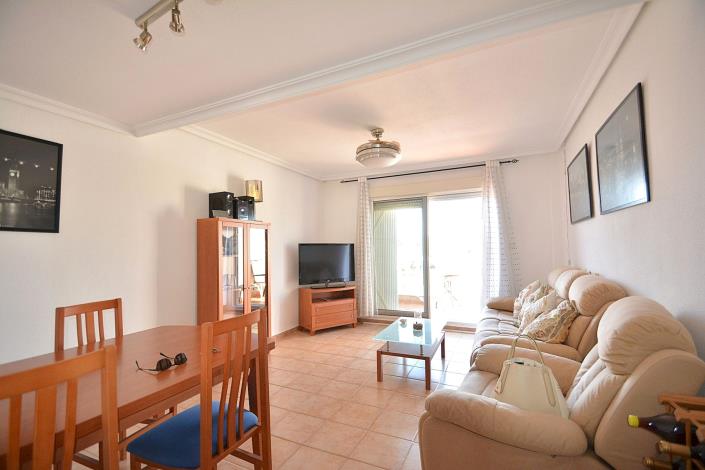 Image No.19-3 Bed Townhouse for sale