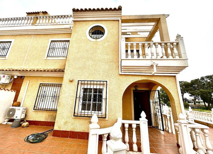 Image No.14-3 Bed Semi-Detached for sale