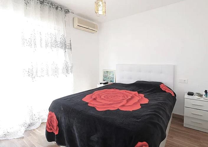 Image No.9-3 Bed Quad for sale