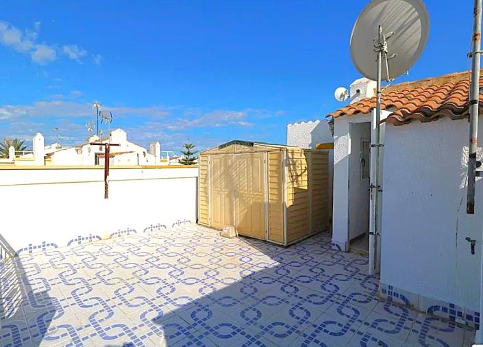 Image No.18-3 Bed Quad for sale