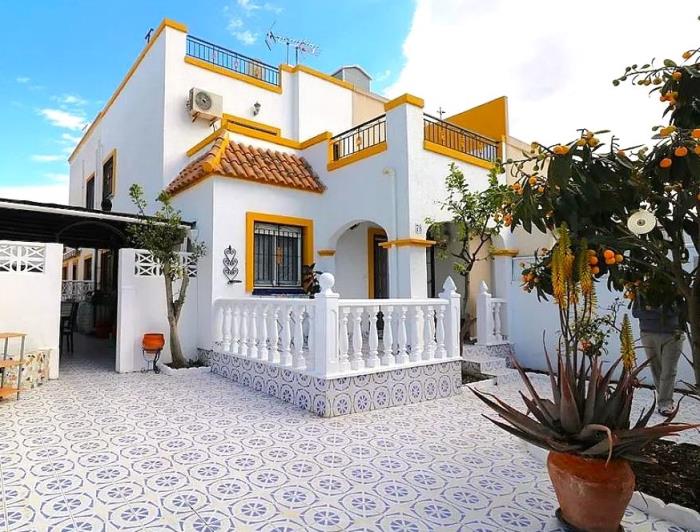 Image No.23-3 Bed Quad for sale