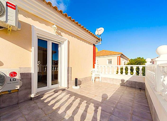 Image No.7-Jumelé de 4 chambres à vendre à Dehesa de Campoamor