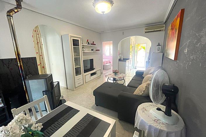 Image No.6-2 Bed Bungalow for sale