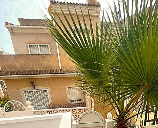 Image No.11-2 Bed Bungalow for sale