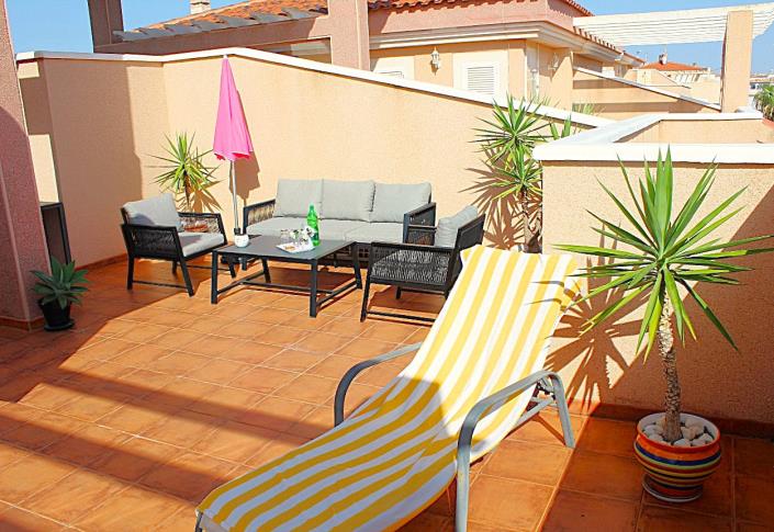 Image No.19-3 Bed Apartment for sale