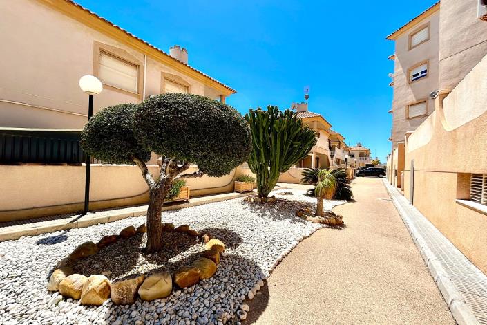 Image No.14-2 Bed Apartment for sale