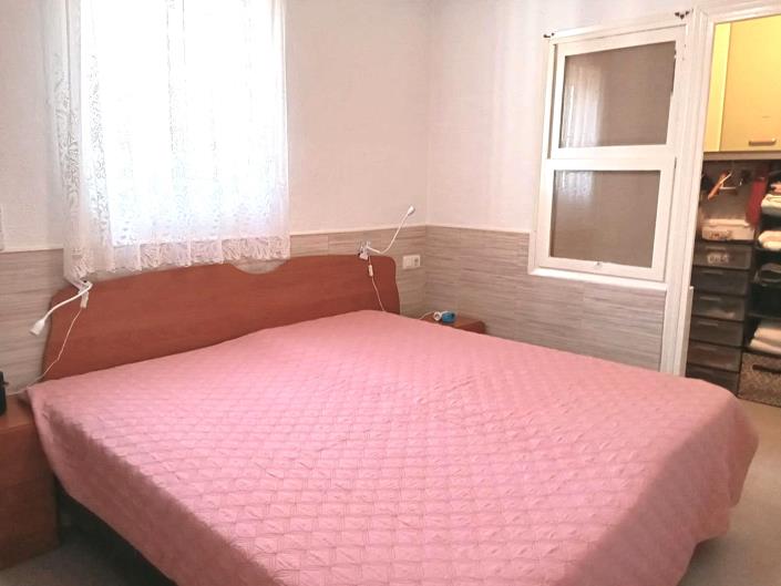 Image No.6-2 Bed Bungalow for sale