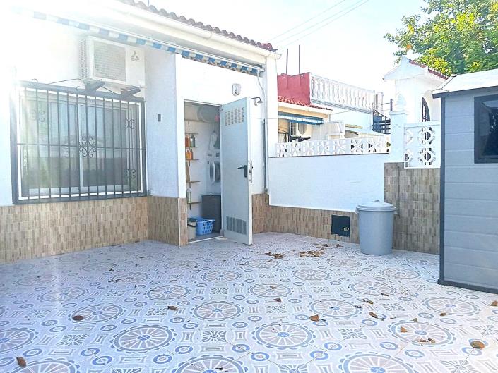 Image No.11-2 Bed Bungalow for sale