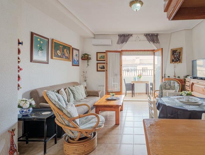 Image No.8-2 Bed Apartment for sale