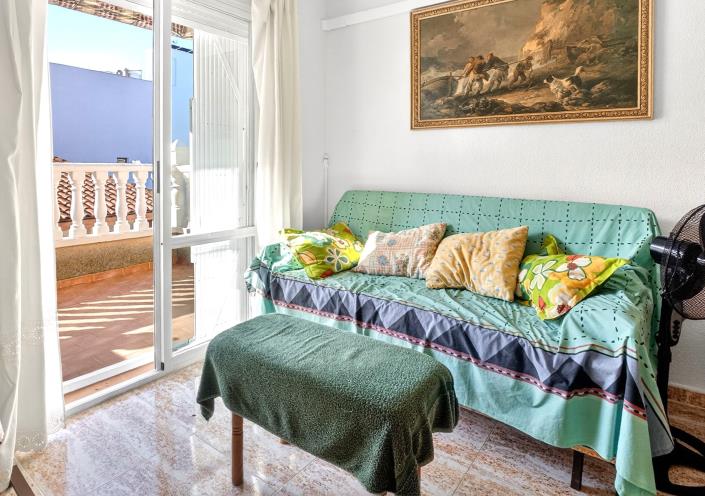 Image No.4-2 Bed Apartment for sale