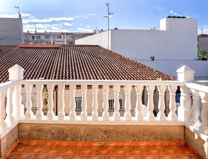 Image No.13-2 Bed Apartment for sale