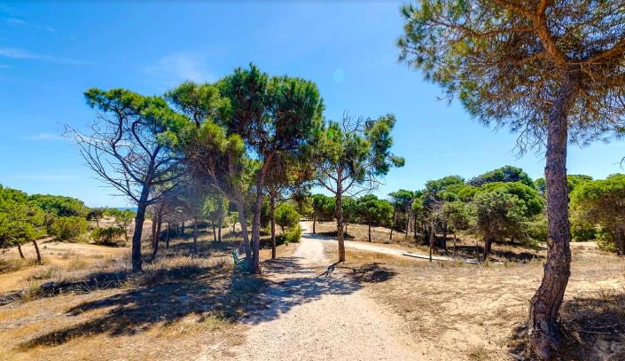 Image No.14-2 Bed Villa / Detached for sale