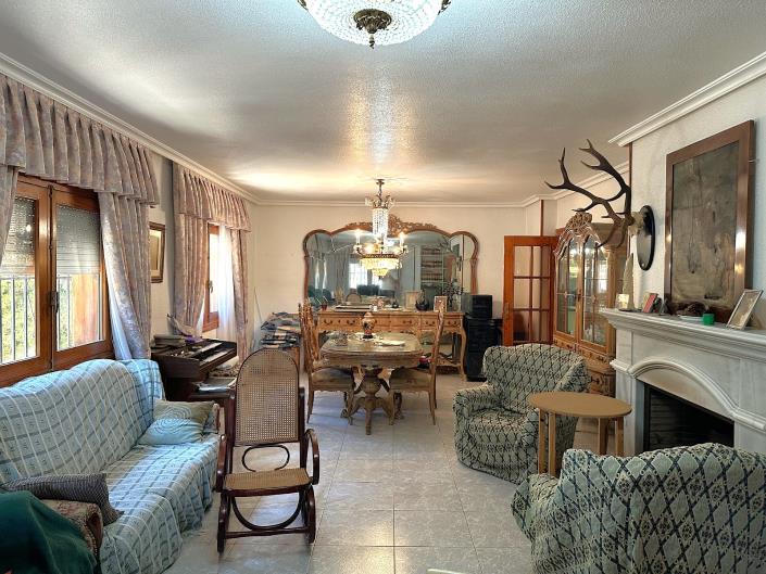 Image No.7-8 Bed Finca for sale