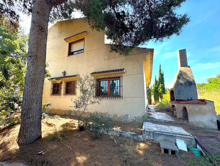 Image No.8-8 Bed Finca for sale