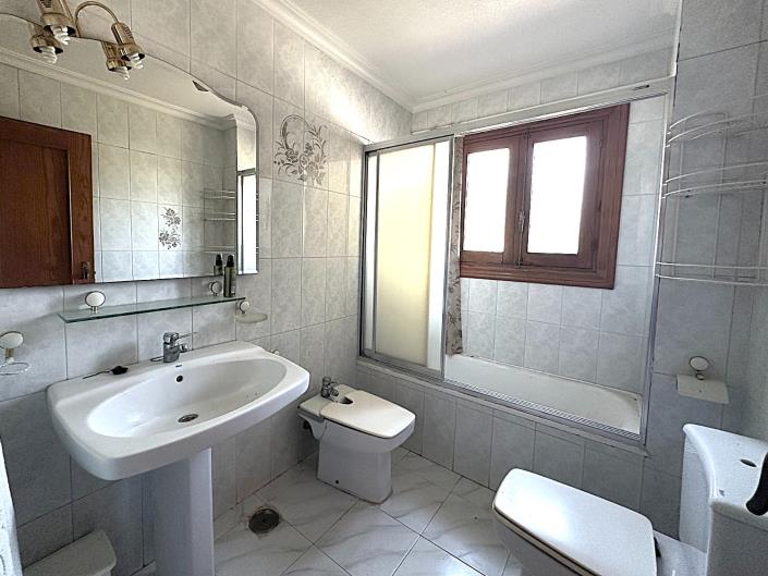 Image No.24-8 Bed Finca for sale