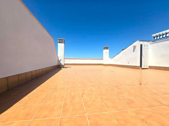 Image No.18-2 Bed Apartment for sale