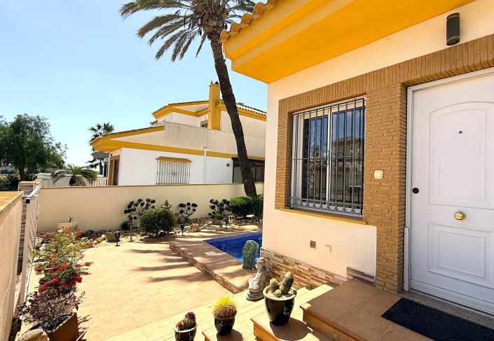 Image No.9-3 Bed Villa for sale