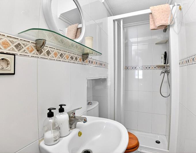 Image No.6-Jumelé de 3 chambres à vendre à Torrevieja