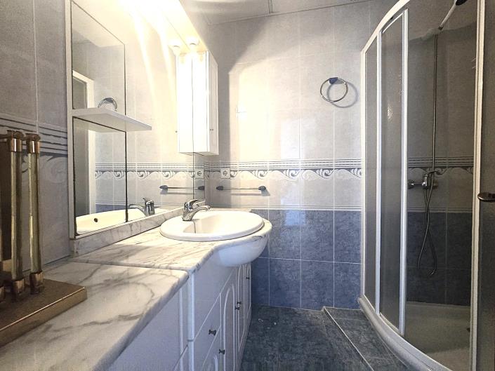 Image No.16-3 Bed Apartment for sale