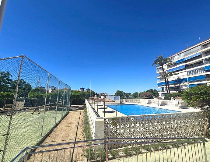 Image No.18-3 Bed Apartment for sale