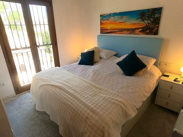 Image No.16-2 Bed Apartment for sale