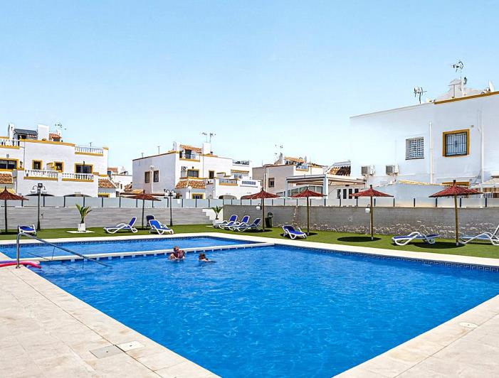 Image No.3-3 Bed Semi-Detached for sale