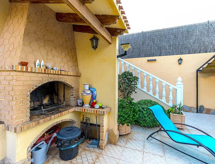 Image No.20-4 Bed Villa / Detached for sale