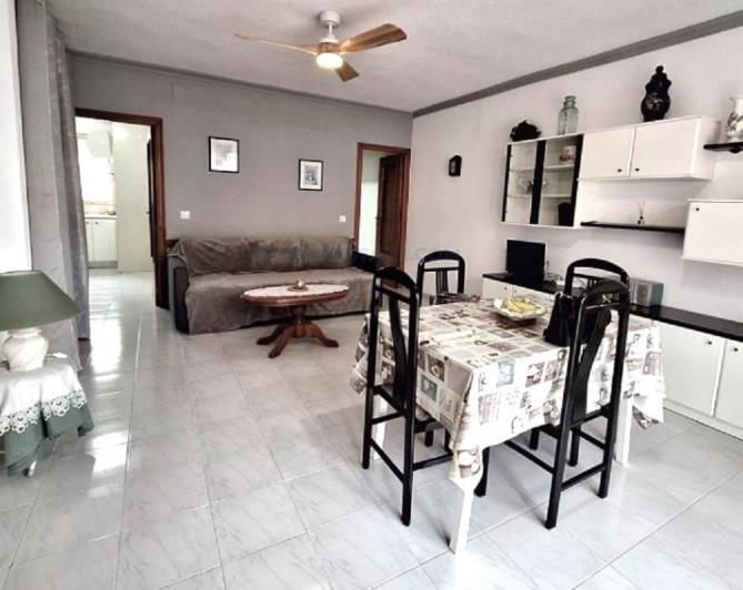 Image No.7-3 Bed Apartment for sale