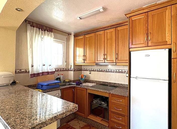 Image No.29-4 Bed Semi-Detached for sale