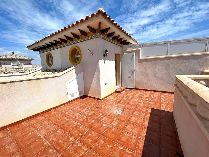 Image No.34-4 Bed Semi-Detached for sale