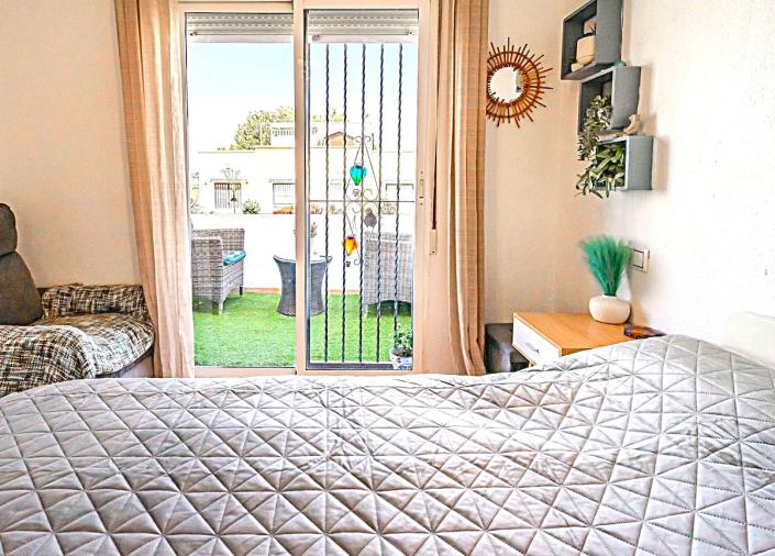 Image No.6-3 Bed Semi-Detached for sale