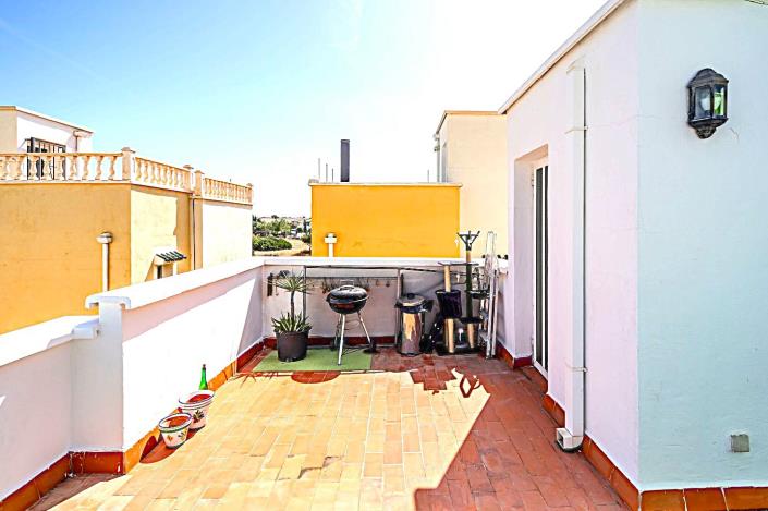 Image No.15-3 Bed Semi-Detached for sale