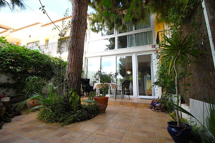 Image No.11-4 Bed Semi-Detached for sale