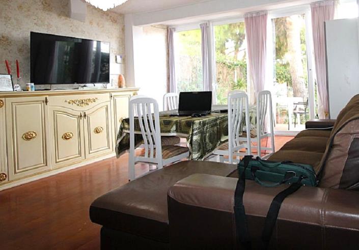 Image No.17-4 Bed Semi-Detached for sale