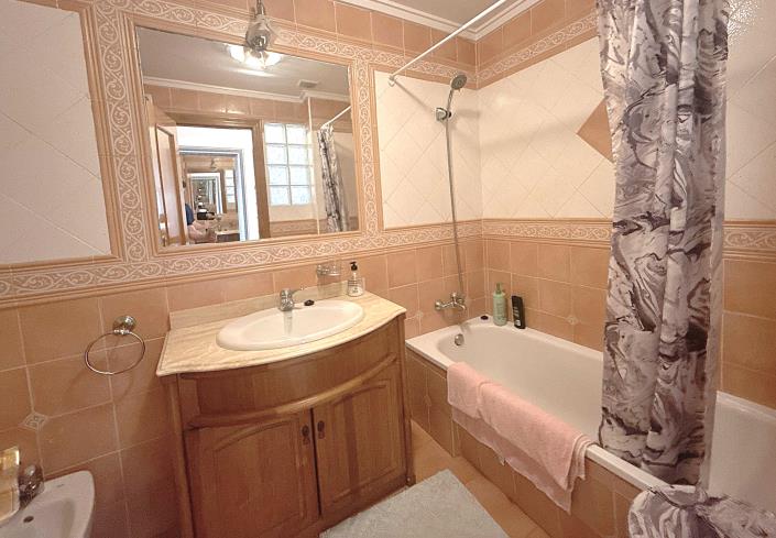 Image No.5-2 Bed Penthouse for sale