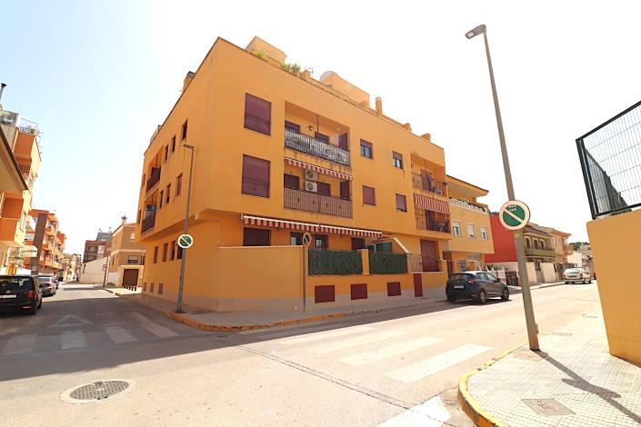 Image No.21-2 Bed Apartment for sale