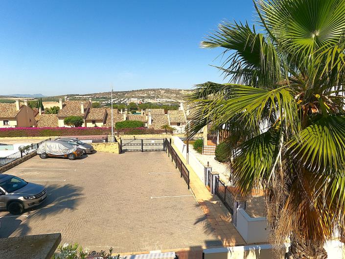 Image No.17-3 Bed Semi-Detached for sale