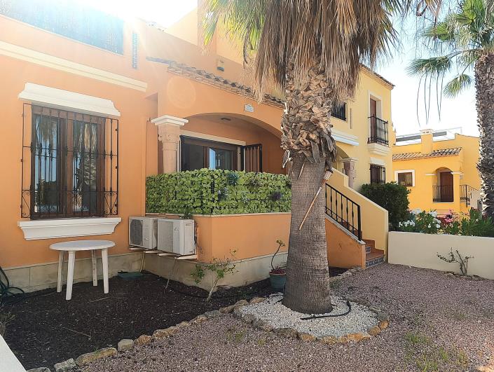 Image No.23-3 Bed Semi-Detached for sale