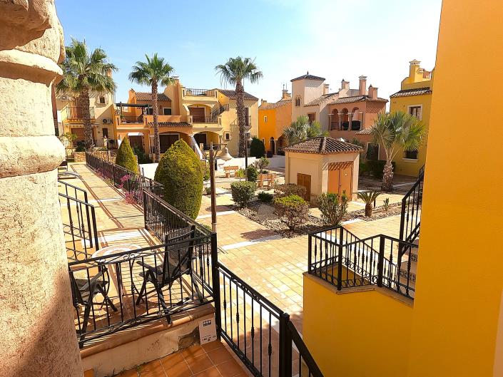 Image No.24-3 Bed Semi-Detached for sale
