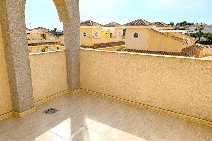 Image No.4-3 Bed Semi-Detached for sale