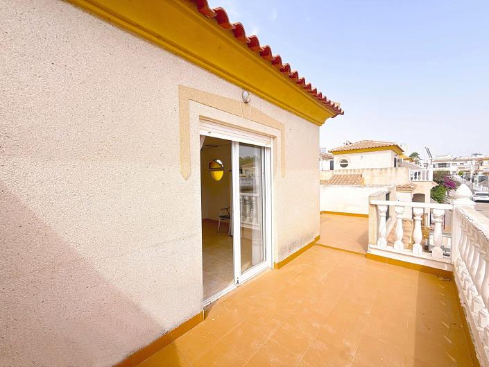 Image No.3-3 Bed Semi-Detached for sale