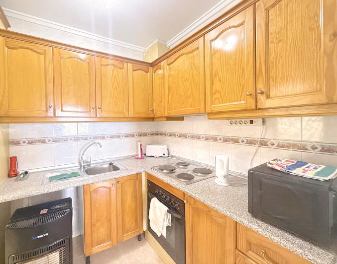 Image No.20-3 Bed Semi-Detached for sale