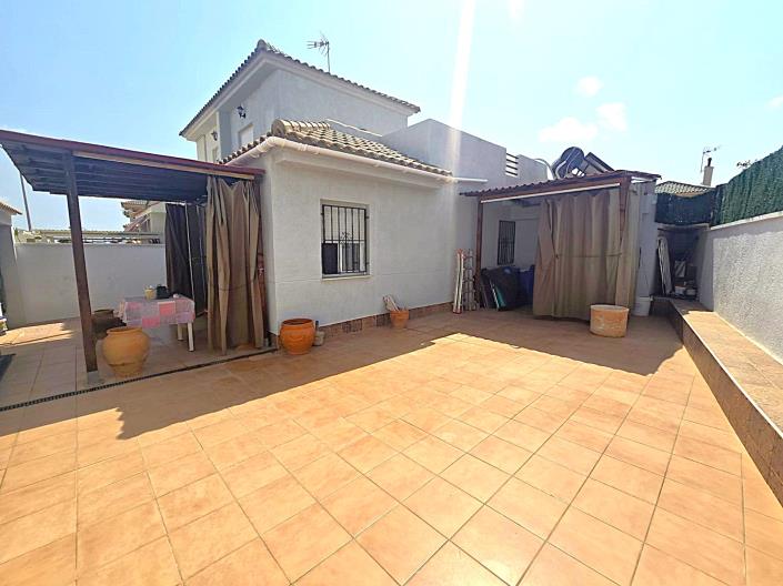 Image No.3-3 Bed Semi-Detached for sale